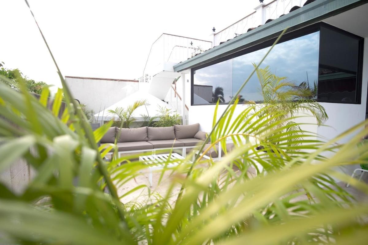 Amazinn Places Rooftop And Jacuzzi Iv Apartment *